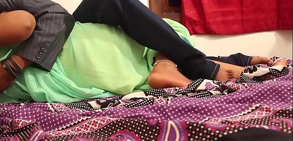  SINDHUJA (Tamil) as PATIENT, Doctor - Hot Sex in CLINIC